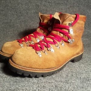 1970s Vintage Dunham Leather Hiking Boots